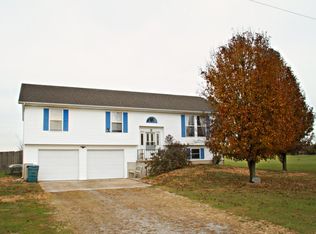 224 Broadview Dr, Marshfield, MO 65706