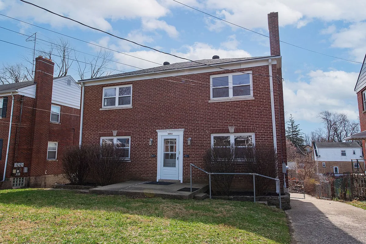 Building Photo - Dcf- N. Hegry 3053