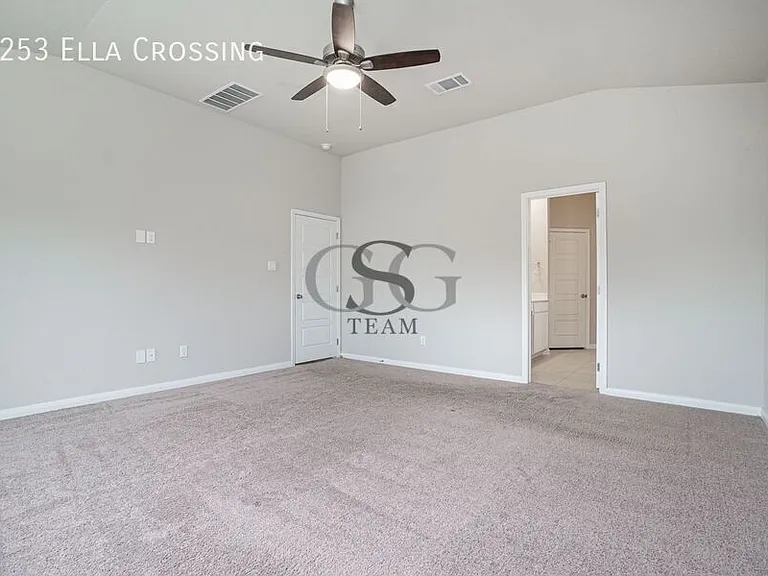 1253 Ella Xing — Photo 12