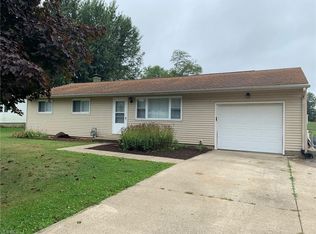 10545 Barcus Ave NE, Alliance, OH 44601