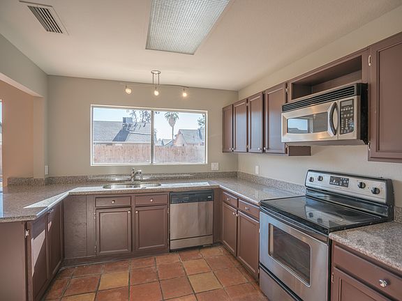 5th image of 7331 W Georgia Ave