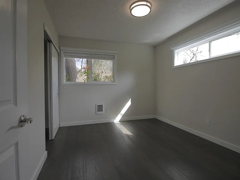 6515 SW Terri Ct — Photo 7