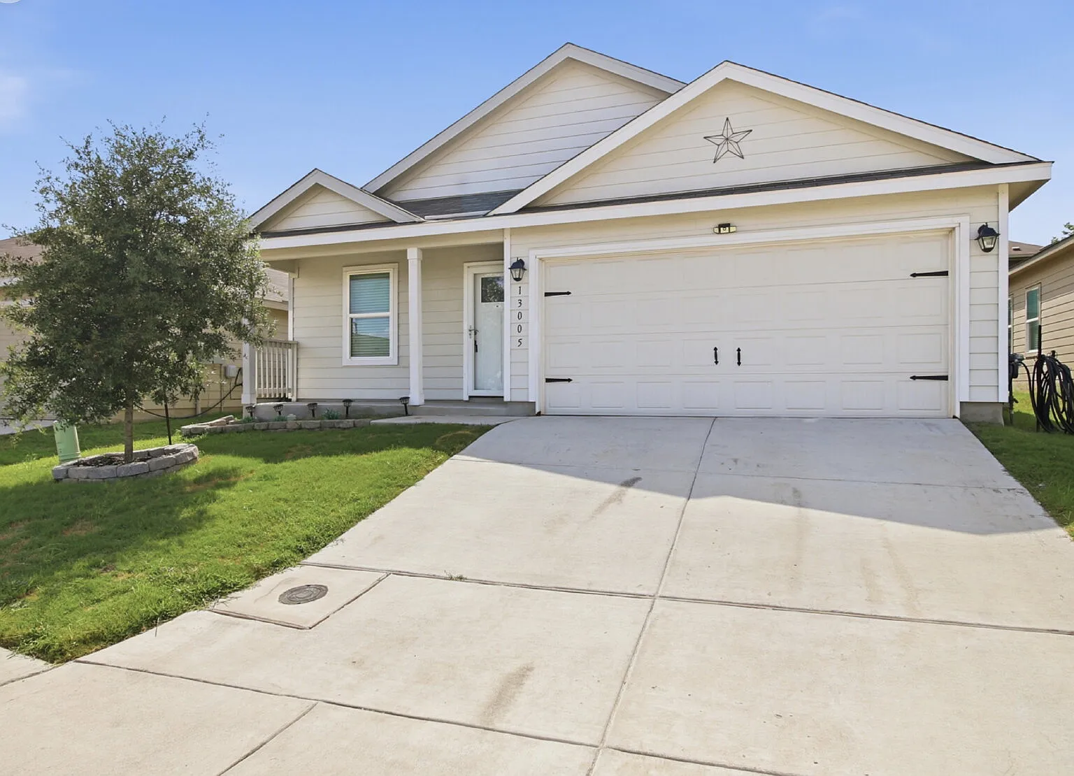4 bed, 2.0 bath, 1668 sqft, $1,600 — Photo 1