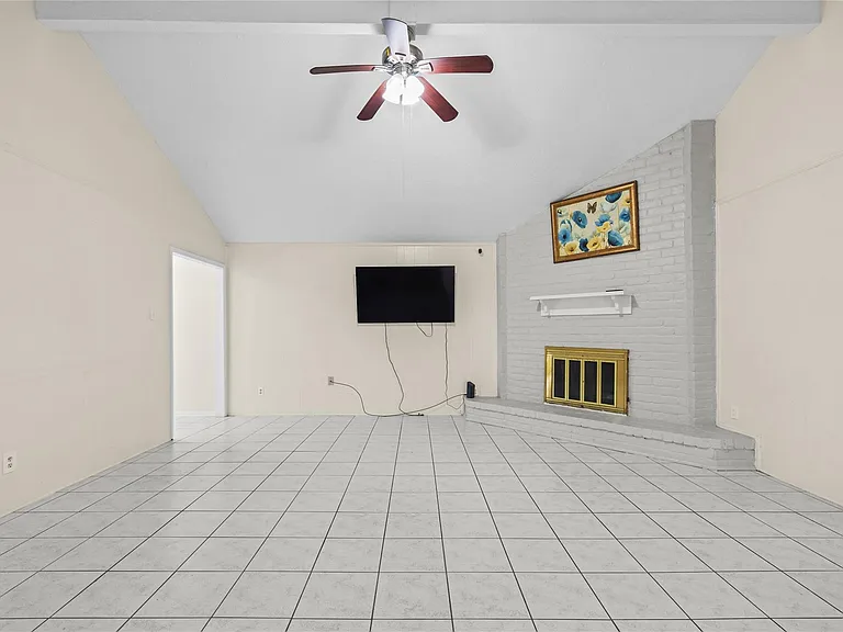 10606 Beckfield Dr — Photo 12