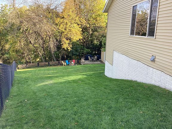 2nd image of 704 Reo Rd