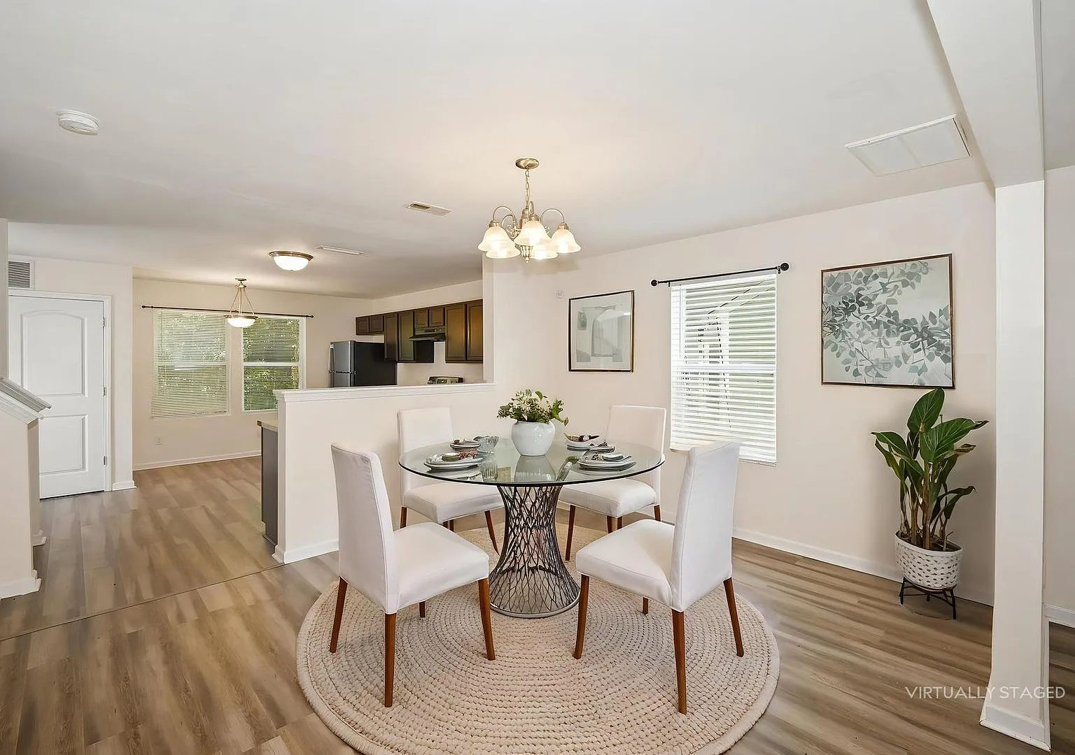 1025 Rook Rd Charlotte, NC 28216 — Photo 4