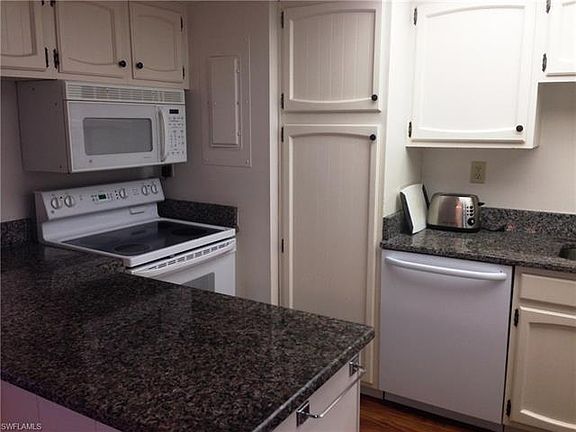 4th image of 3443 Gulf Shore Blvd N APT 614