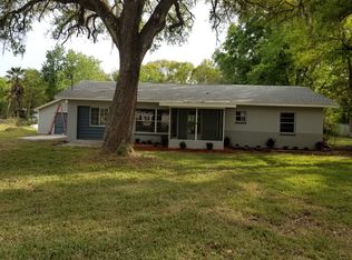 39708 Bay Ave, Zephyrhills, FL 33540