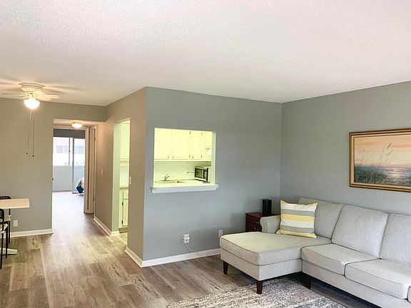 4th image of 119 Canterbury E