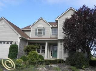 2188 Marie Dr, Lake Orion, MI