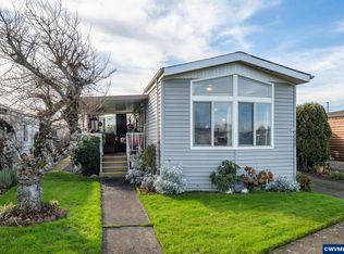 1199 N Terry St, Eugene, OR 97402