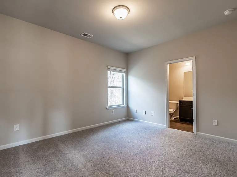 185 Cherokee Reserve Cir — Photo 28