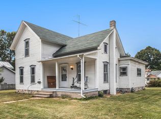 285 E 5th St, Constantine, MI 49042