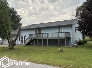200 S 2nd St, Thornton, IA 50479