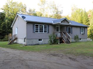 2860 Searles Rd, North Troy, VT 05859