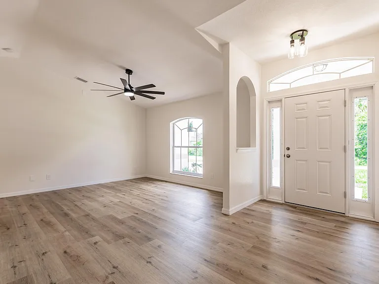 3488 Froude St — Photo 31