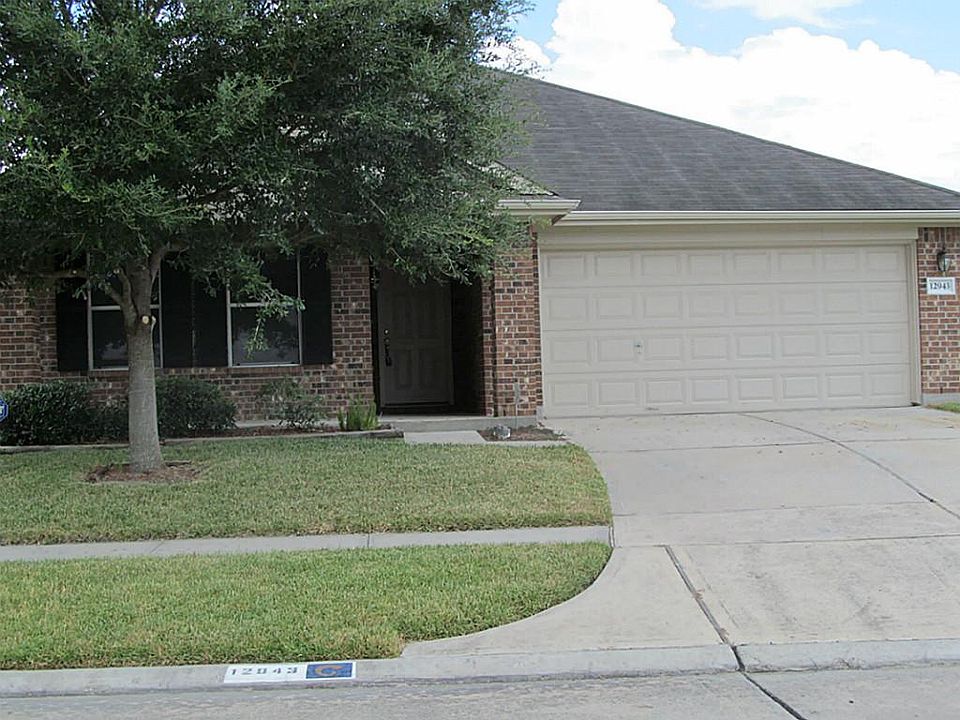 1st image of 12943 Southfield Dr