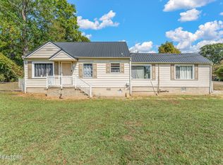 1516 Spring Hill Rd, Knoxville, TN 37914