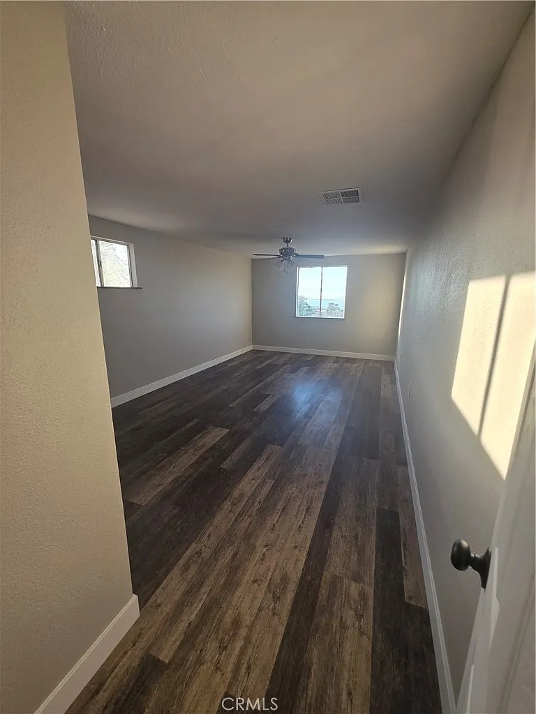 3 bed, 3571 sqft, $3,000 — Photo 2