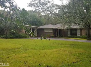 375 Byron Ave E, Mobile, AL 36609