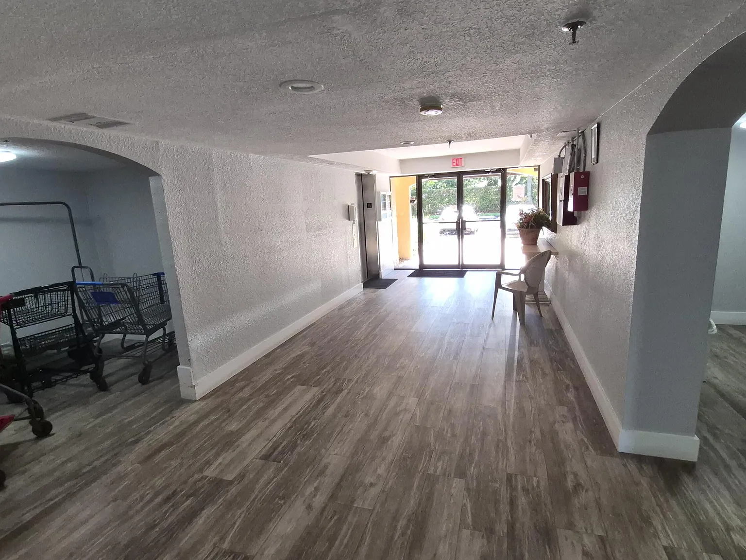 2 bed, 2.0 bath, 1290 sqft, $2,600 — Photo 4