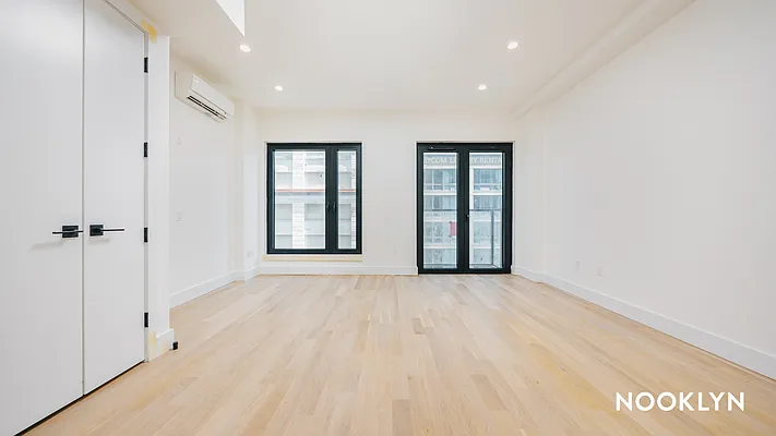 Rented by Nooklyn NYC LLC | media 27