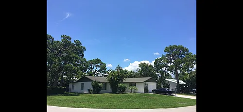 8842 SE Sandcastle Cir Photo 1
