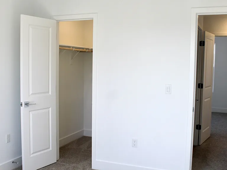 3841 Zapata St — Photo 13