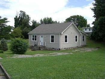1st image of 1206 Thomas Ave NW