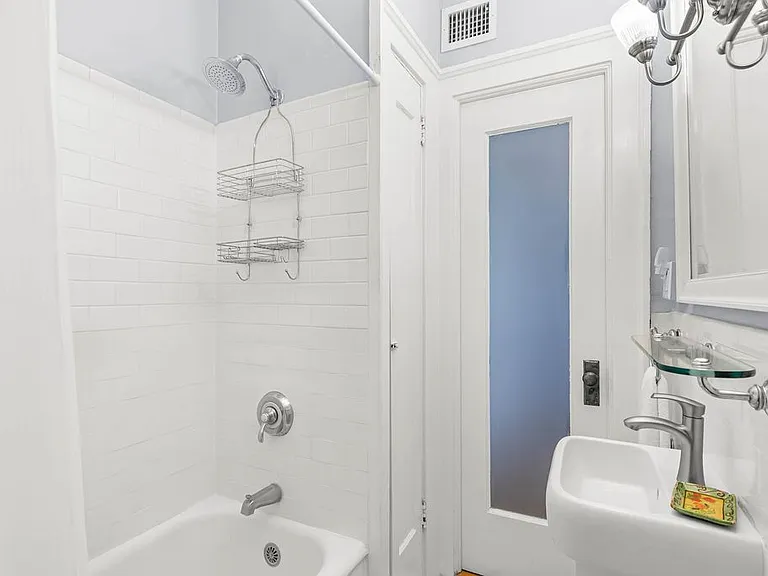 805 Whitaker St #7 — Photo 25