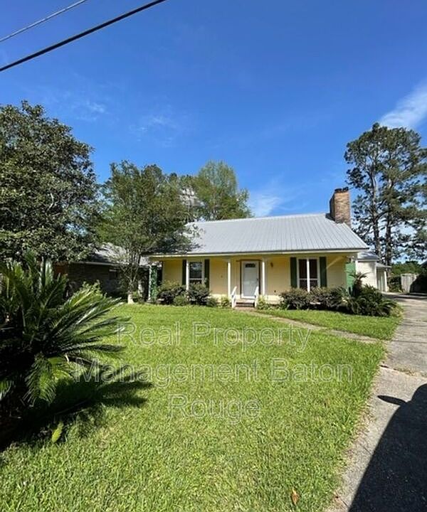1st image of 27274 Turner Ln