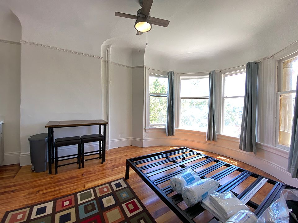 1st image of 1878 Market St #202