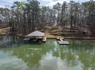 350 Pinetree Rd, Hamilton, GA 31811