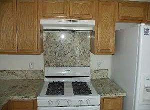 3rd image of 8132 Dracopus Ave