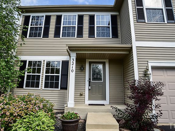 3rd image of 3210 Kenilworth Ln