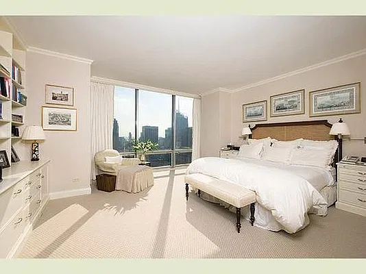 Sold by Stribling | media 5