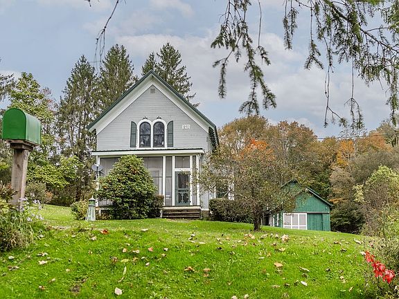 3rd image of 67 Fisk Rd
