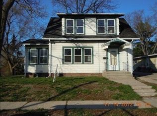 1421 Vista Ave, Janesville, WI 53545
