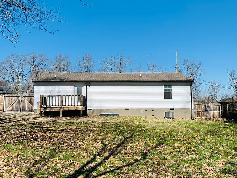 807 Forrest Rd — Photo 26