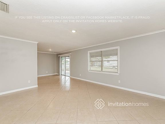 5th image of 5657 25th Street Cir E