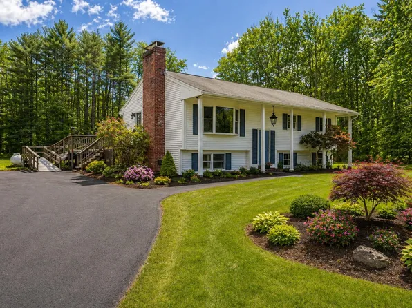 955 Bridgton Road, Westbrook, ME 04092