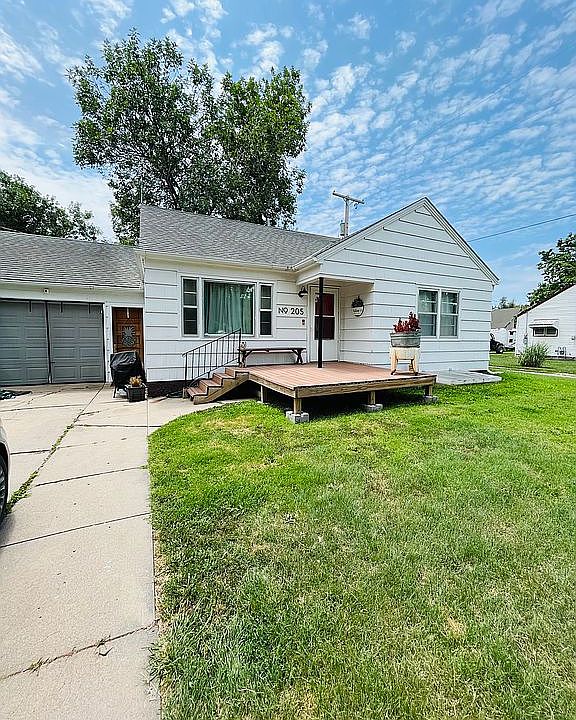 205 W B St, Hillsboro, KS 67063 Zillow