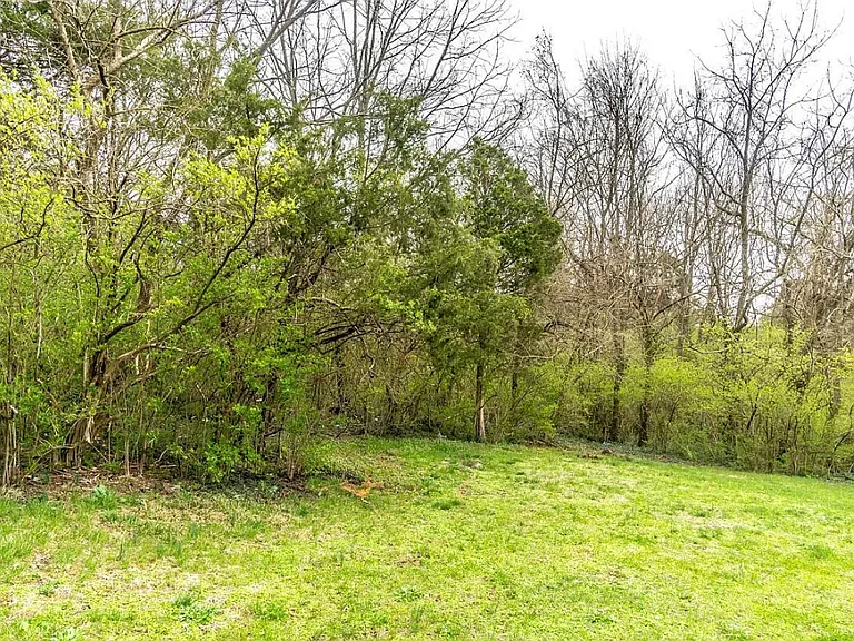578 Hampton Way #A — Photo 24
