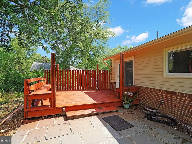 8905 Valley Forge Dr — Photo 31