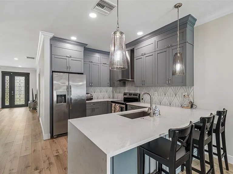 1901 W Cluster Ave — Photo 19