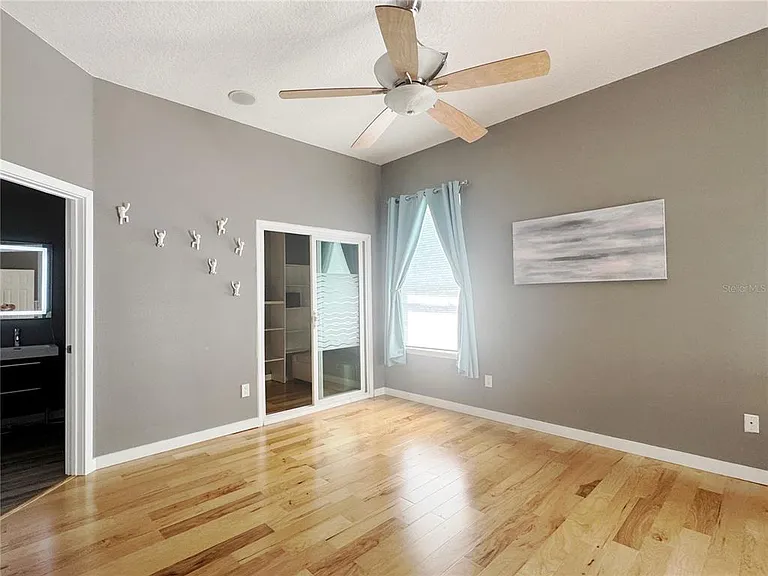 824 Palm Cove Dr — Photo 19