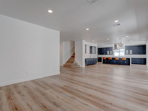 3rd image of 10018 Twilight Canyon Ct