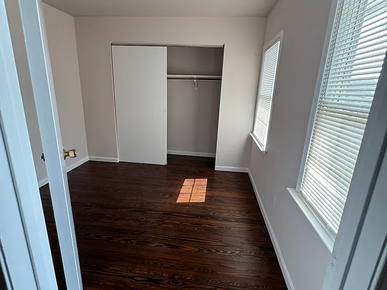 Front 2nd bedroom.