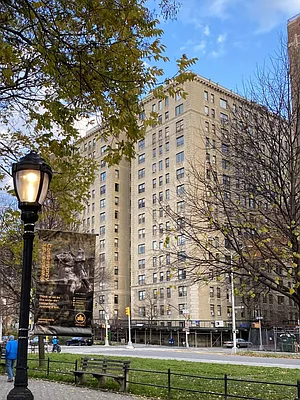 Sold by Douglas Elliman | media 17