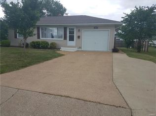 227 Summit St, Red Bud, IL 62278